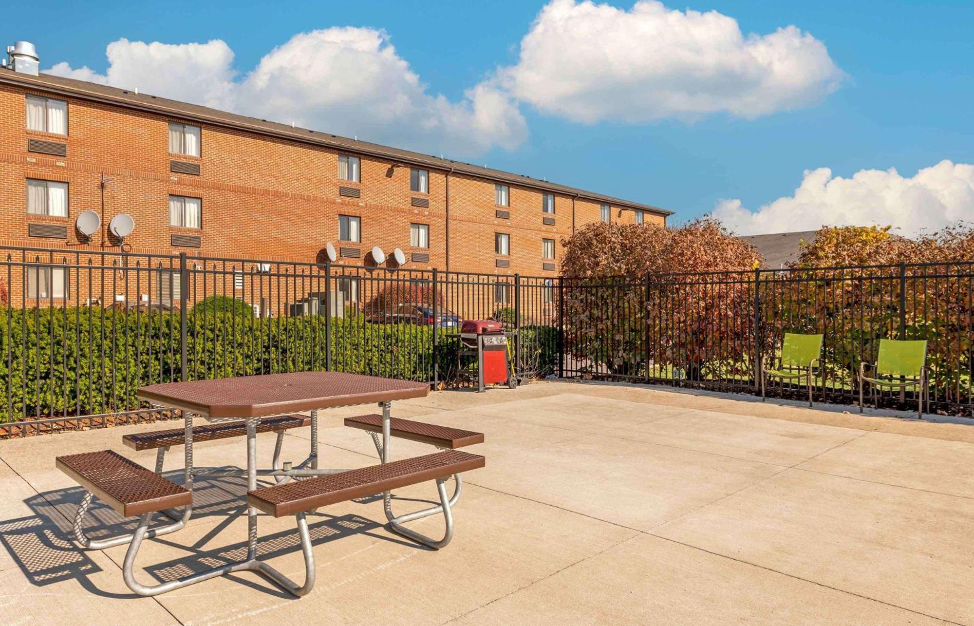 Extended Stay America Suites - Fort Wayne - North Экстерьер фото