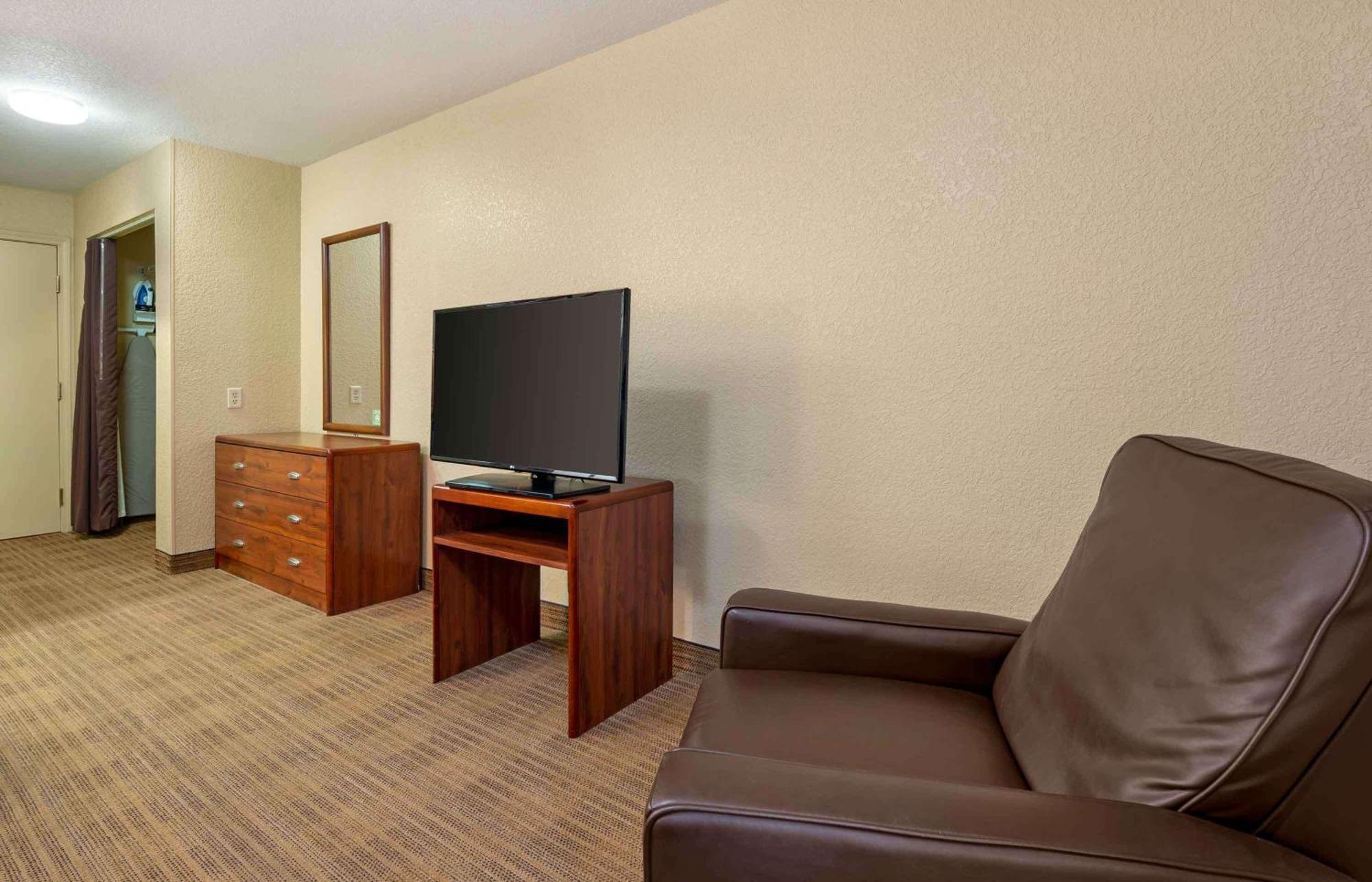 Extended Stay America Suites - Fort Wayne - North Экстерьер фото